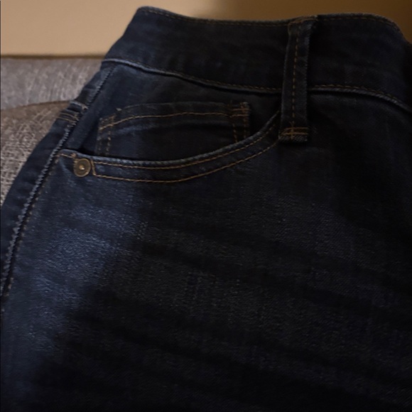 Democracy Blue Denim Jeans - Picture 3 of 5